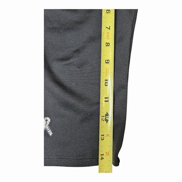 Under Armour Women’s Fitted Capri Leggings Black Pink Breast Cancer Ribbon MD - Picture 6 of 6